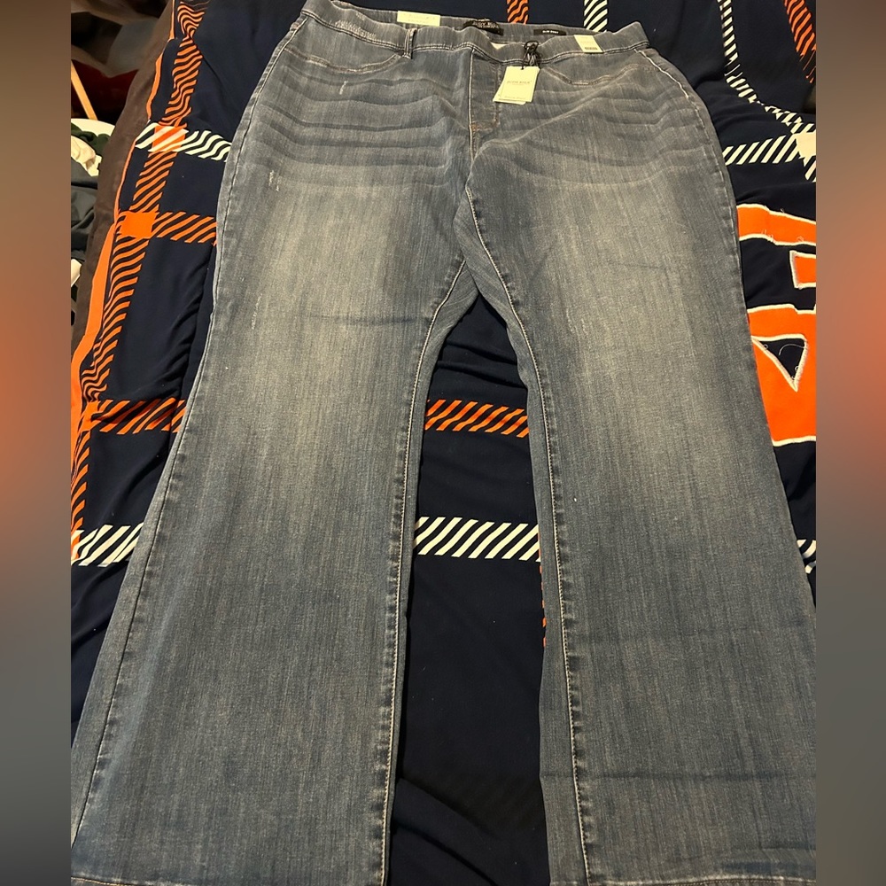 Judy Blue Pull-On Bootcut Jeans, size 22W, NWT!